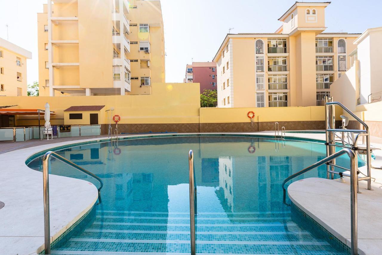 Ver853 - Estudio Con Terraza Vistas Al Mar, Piscina, Playa, Centro Torremolinos Zewnętrze zdjęcie