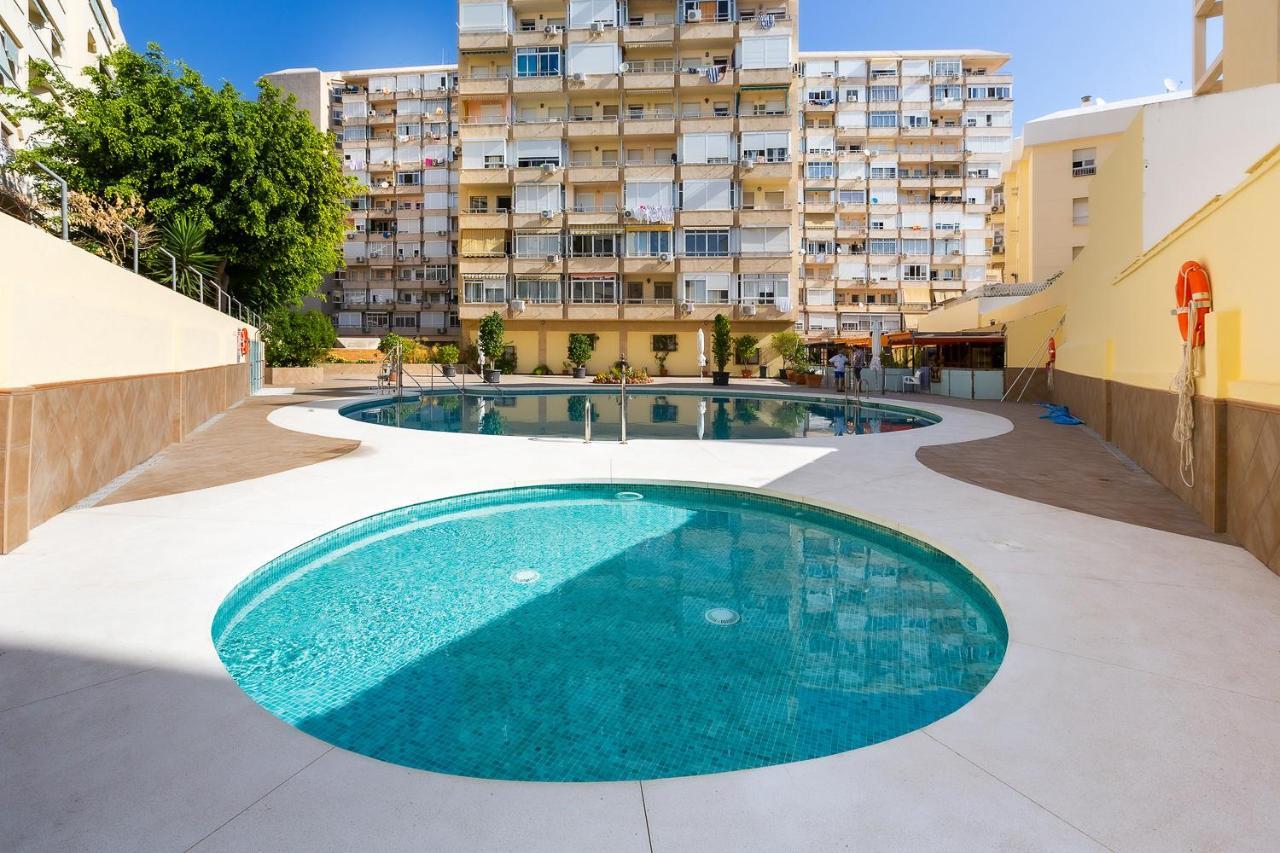 Ver853 - Estudio Con Terraza Vistas Al Mar, Piscina, Playa, Centro Torremolinos Zewnętrze zdjęcie